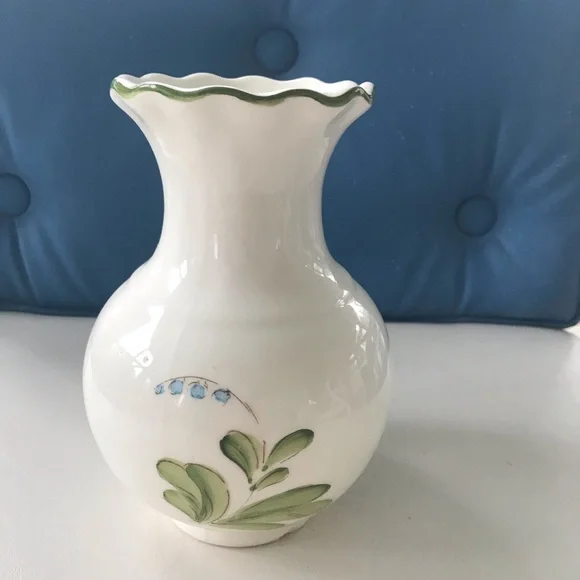 Made in Italy hand painted FTD vase - Picture 4 of 13